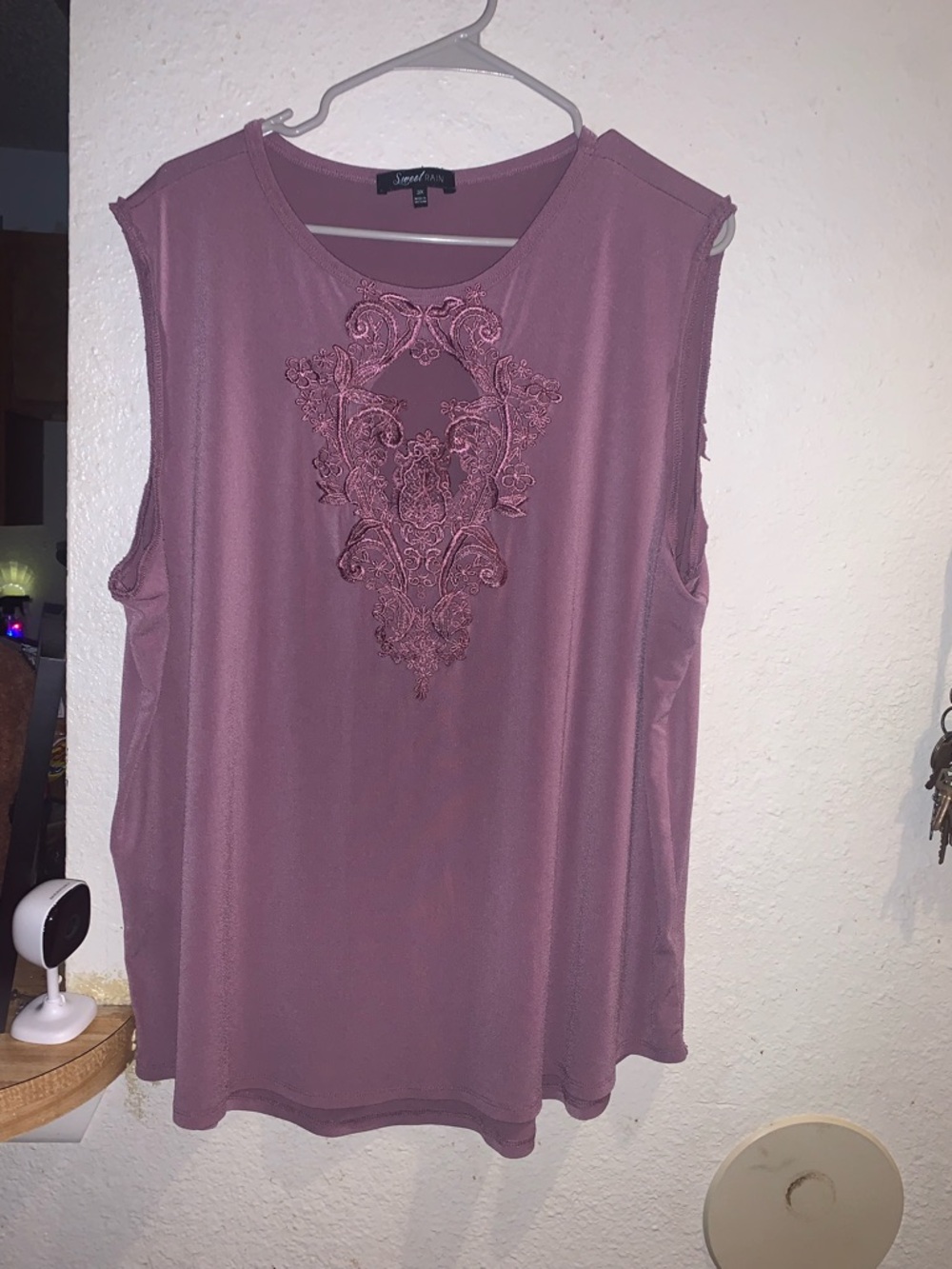 Sweet Rain Embroidered Sleeveless Tank - Mauve